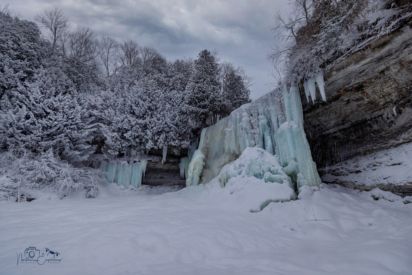 Canvas - Bridal Veil Falls 15 (Manitoulin)