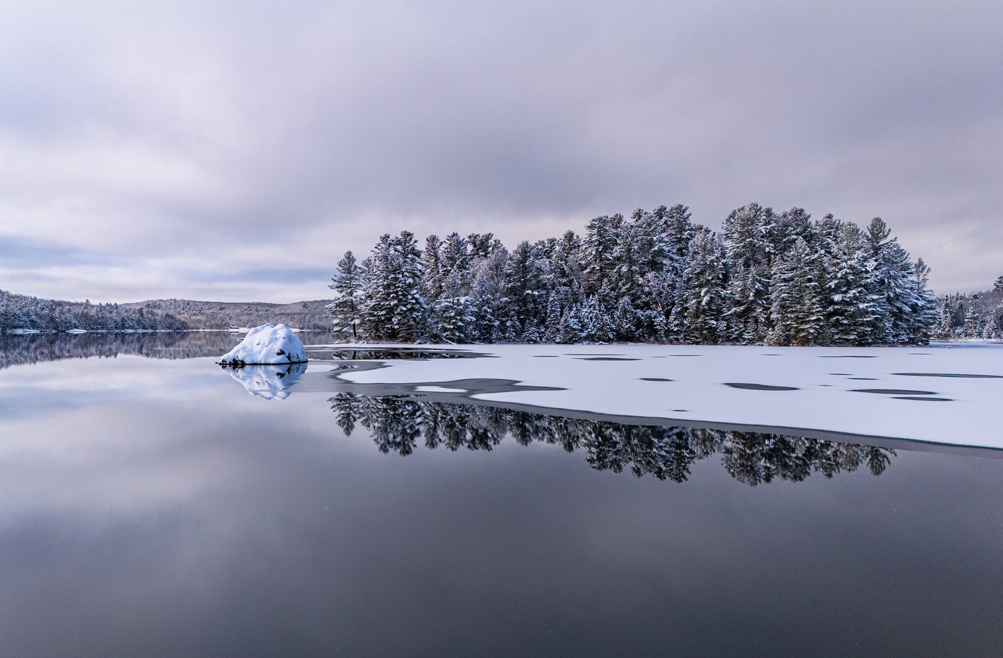 Canvas - Winter Wonderland Rock 14