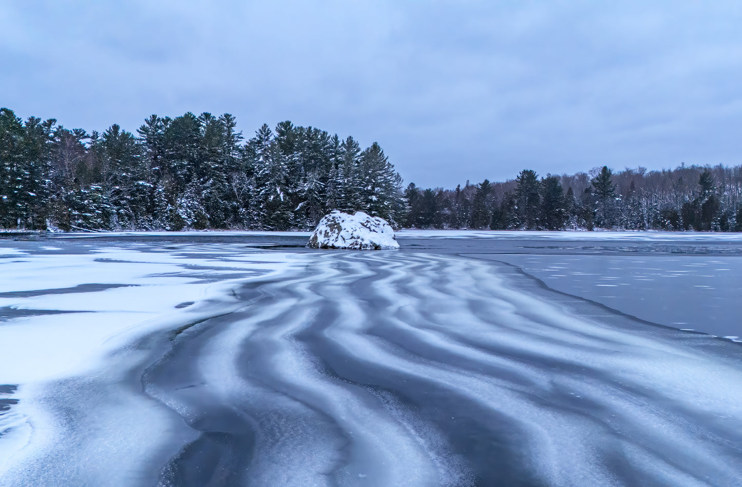 Canvas - Rock Winter Stripes