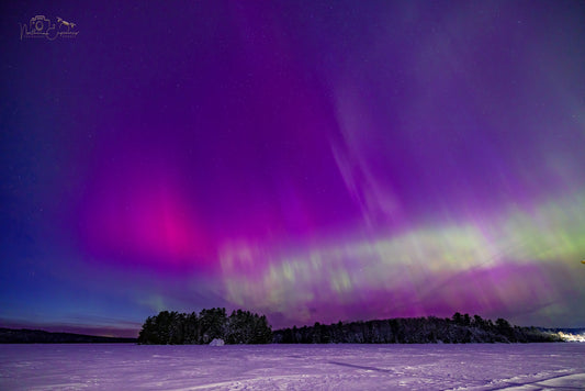 Canvas - Aurora at The Rock (full sky 2026)