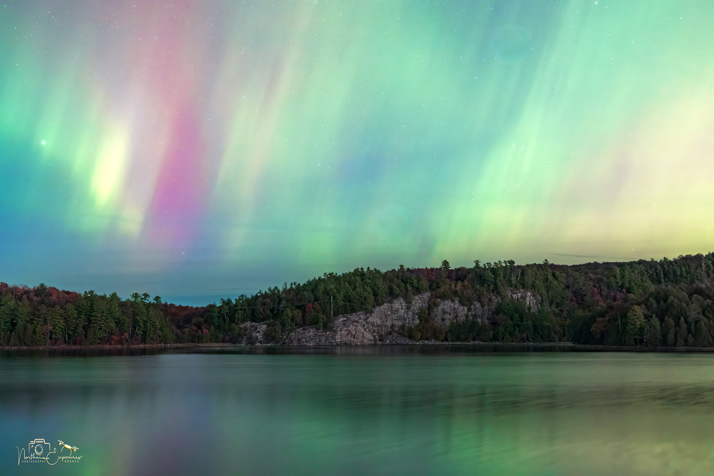 Canvas - Aurora 19 - Horne Lake