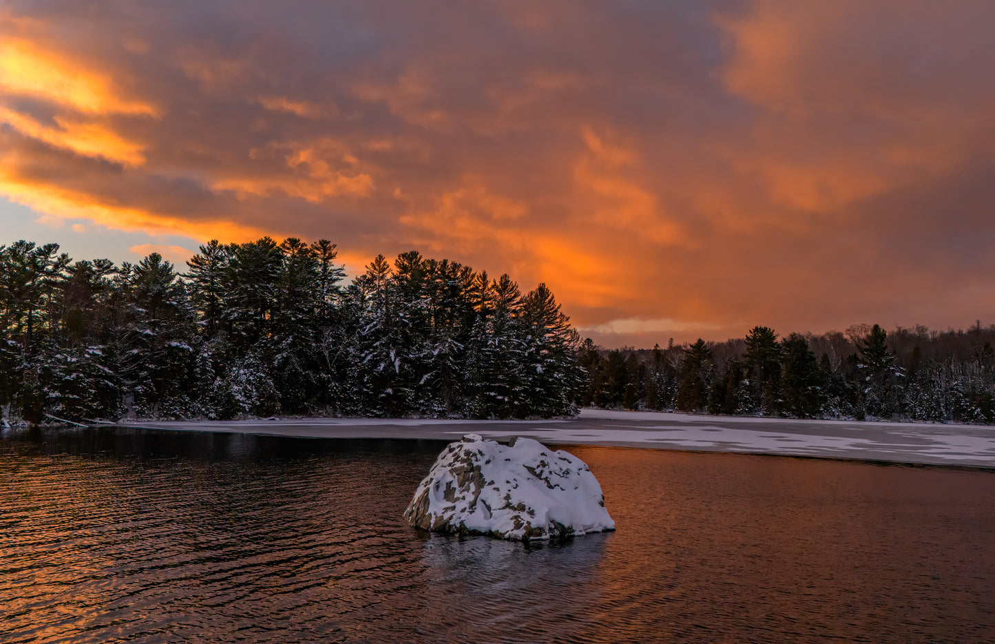 Canvas - Rock Winter Sun 3