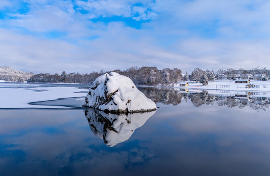 Canvas - Winter Wonderland Rock 10