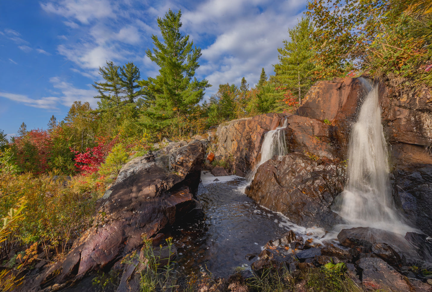 Canvas - Sometimes it Falls 1